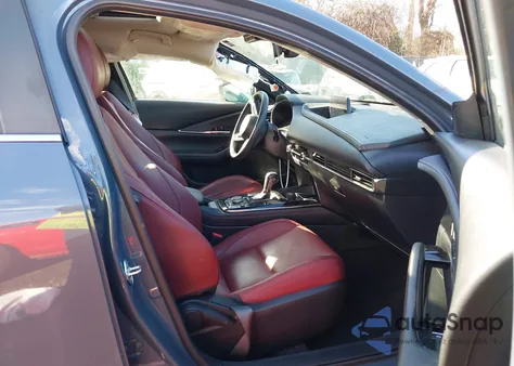 2022 Mazda Cx-30 Carbon Edition from USA, damaged, VIN 3MVDMBCL7NM455826